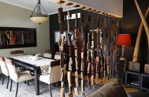 Thorny Bush Game Reserve Cabin | 60 m² Lodge ∙ 2 bedrooms ∙ 5 guests