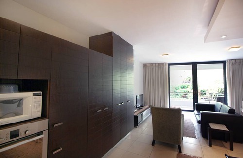Camps Bay Apartment | 60 m² Studio flat ∙ 1 bedroom ∙ 2 guests