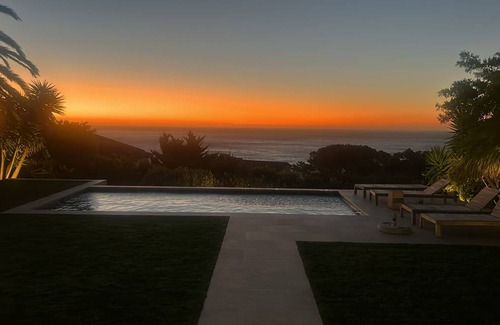 Camps Bay Villa | 600 m² Villa ∙ 4 bedrooms ∙ 7 guests