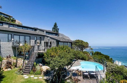 Hout Bay Villa | 600 m² Villa ∙ 5 bedrooms ∙ 10 guests