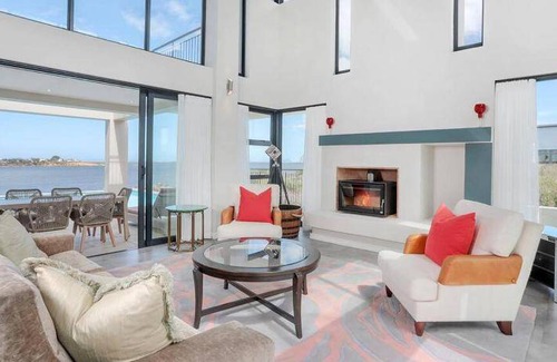 Fisherhaven Villa | 600 m² Villa ∙ 5 bedrooms ∙ 10 guests