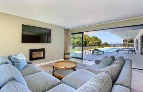 Hout Bay Villa | 600 m² Villa ∙ 6 bedrooms ∙ 12 guests