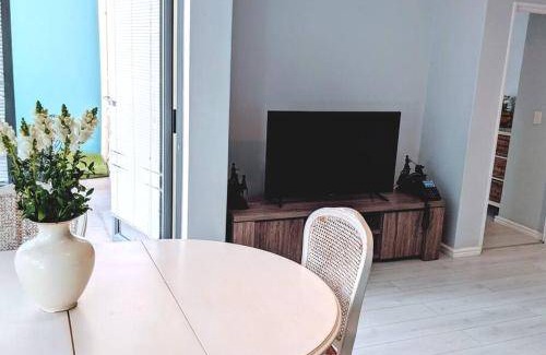 Redhill Apartment | 61 m² Apartment ∙ 1 bedroom ∙ 2 guests