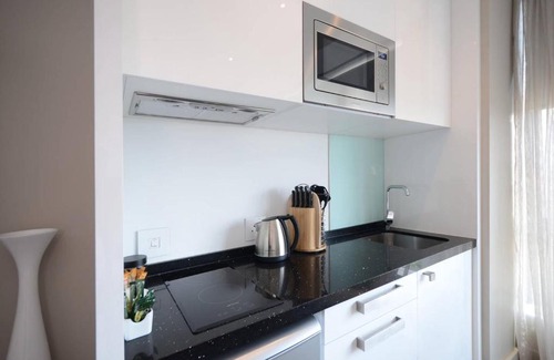 Greater Johannesburg Metropolitan Area Apartment | 615 Sandton Skye