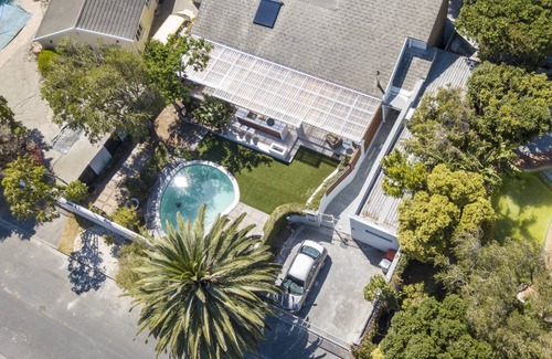 Plumstead House | 62 m² House ∙ 2 bedrooms ∙ 3 guests