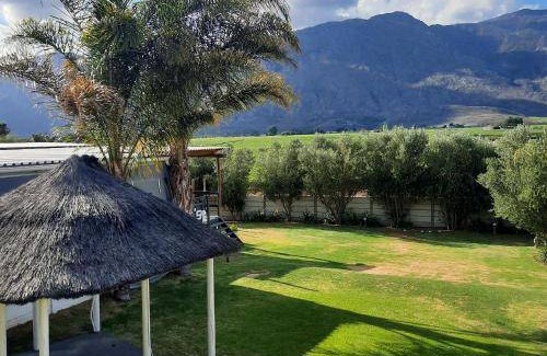 De Doorns Bed & Breakfast | 63 m² Bed and breakfast ∙ 4 guests