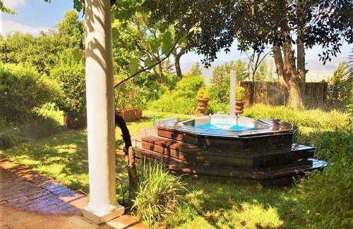 Drakenstein House | 64 m² Farmhouse ∙ 4 guests