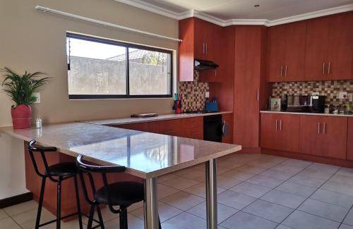 Kimberley Bed & Breakfast | 65 m² Bed and breakfast ∙ 4 guests