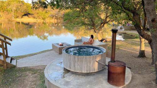 Thorny Bush Game Reserve Ski Chalet | 65 m² Chalet ∙ 2 bedrooms ∙ 5 guests