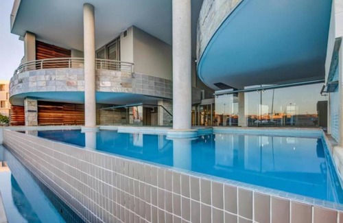 Victoria and Alfred Waterfront Apartment | 67 m² Apartment ∙ 2 guests