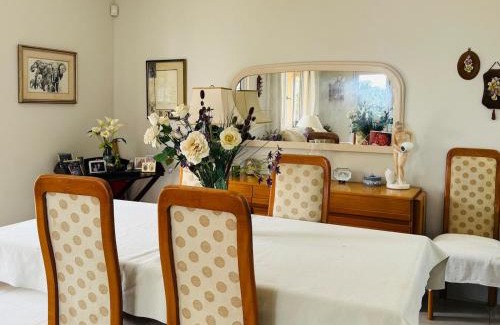 Durban North Apartment | 6A on Redwood Guest House in Durban North