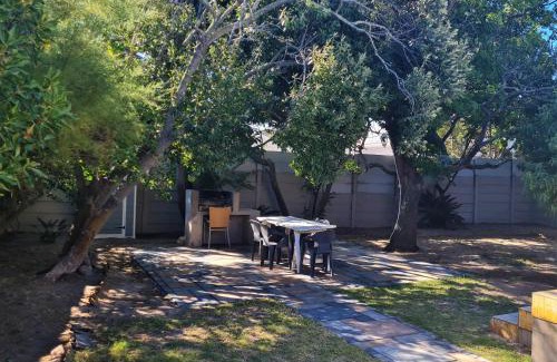 Milnerton Apartment | 7 on Disa Self-catering Accommodation
