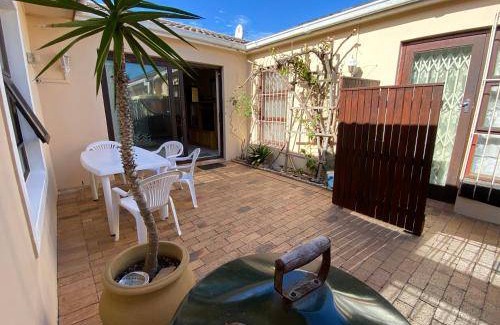 Blouberg Rise Apartment | 70 m² Apartment ∙ 2 bedrooms ∙ 5 guests