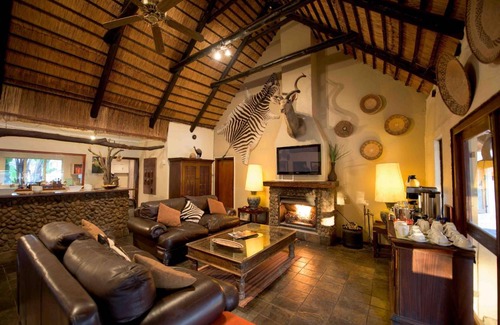 Beestekraal Cabin | 70 m² Lodge ∙ 127 guests