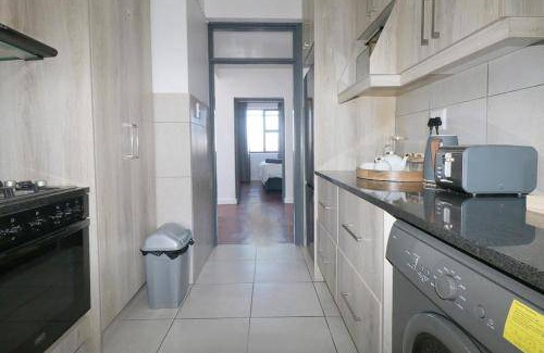 Redhill Apartment | 700 m² Apartment ∙ 2 bedrooms ∙ 4 guests