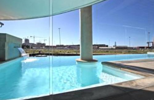 Victoria and Alfred Waterfront Apartment | 702 Canal Quays