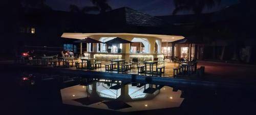 Bojanala Hotel | 71 m² Hotel ∙ 2 bedrooms ∙ 4 guests