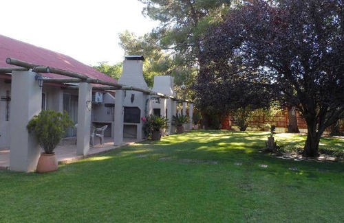Bloemfontein Bed & Breakfast | 75 m² Bed and breakfast ∙ 2 bedrooms ∙ 127 guests