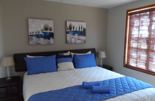 Bloemfontein Bed & Breakfast | 75 m² Bed and breakfast ∙ 3 bedrooms ∙ 6 guests