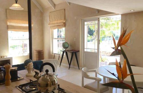 Barrydale Villa | 75 m² Villa ∙ 1 bedroom ∙ 2 guests
