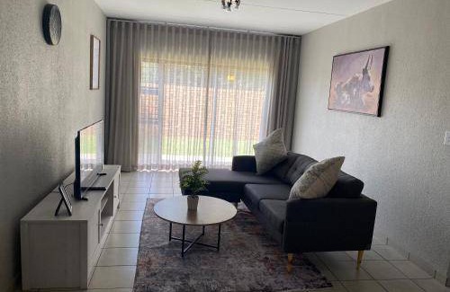 Germiston Apartment | 79 m² Apartment ∙ 2 bedrooms ∙ 4 guests
