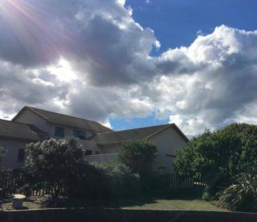 Mossel Bay Apartment | 80 m² Serviced apartment ∙ 2 bedrooms ∙ 4 guests