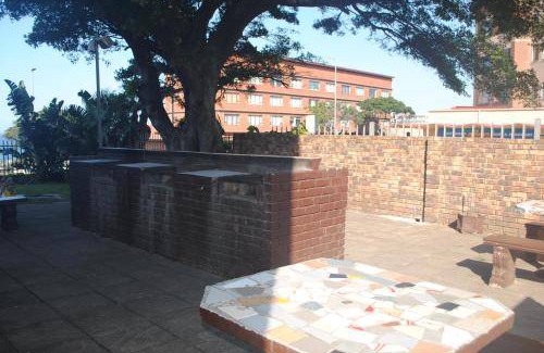 Scottburgh Apartment | 80 m² Apartment ∙ 1 bedroom ∙ 4 guests