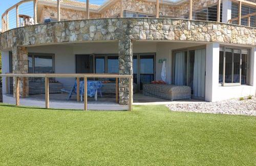 Jongensfontein Bed & Breakfast | 80 m² Bed and breakfast ∙ 2 bedrooms ∙ 4 guests