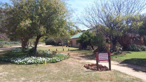 Clanwilliam House | 80 m² Farmhouse ∙ 2 bedrooms ∙ 4 guests