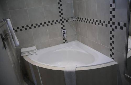 Ekurhuleni Hotel | 80 m² Hotel ∙ 2 bedrooms ∙ 4 guests