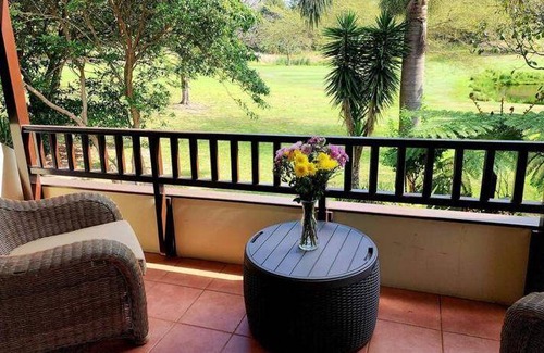 Pennington Villa | 800 m² Villa ∙ 3 bedrooms ∙ 6 guests