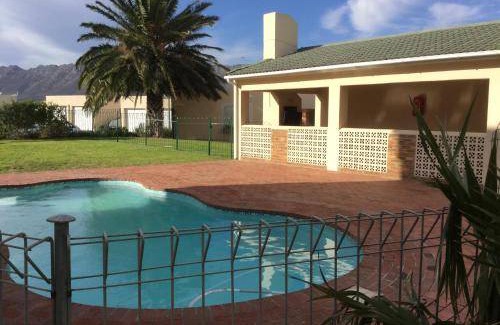 Elgin Apartment | 83 m² Apartment ∙ 2 bedrooms ∙ 4 guests