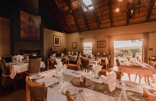 Paterson Cabin | 84 m² Lodge ∙ 2 bedrooms ∙ 127 guests