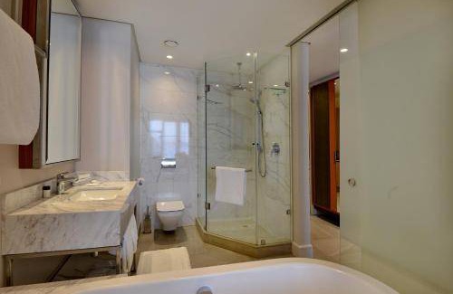 Houghton Estate Apartment | 85 m² Apartment ∙ 2 guests