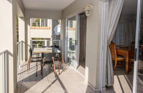 Shelly Beach Apartment | 85 m² Apartment ∙ 3 bedrooms ∙ 6 guests