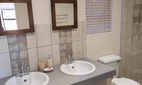 Oudtshoorn Apartment | 85 m² Apartment ∙ 6 guests