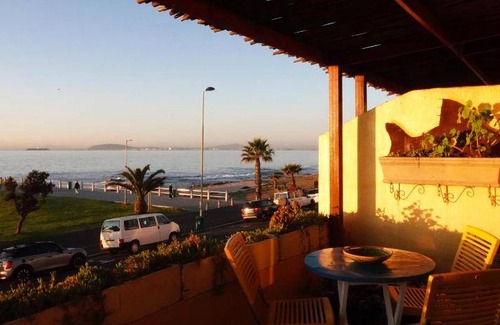 Mouille Point Bed & Breakfast | 85 m² Bed and breakfast ∙ 127 guests