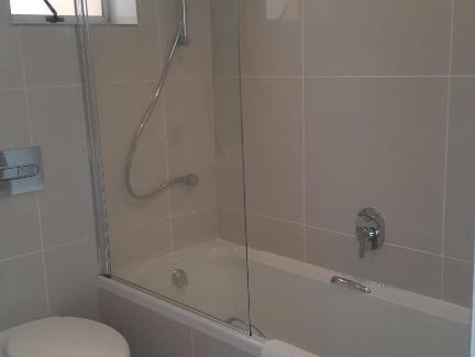 Pollok Beach Apartment | 88 Summerseas, Marine Drive