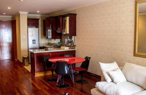 Sandown Apartment | 90 m² Apartment ∙ 3 guests