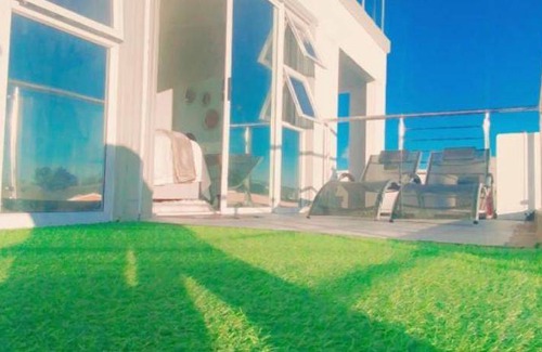 Cape Town Apartment | 90 m² Apartment ∙ 8 guests