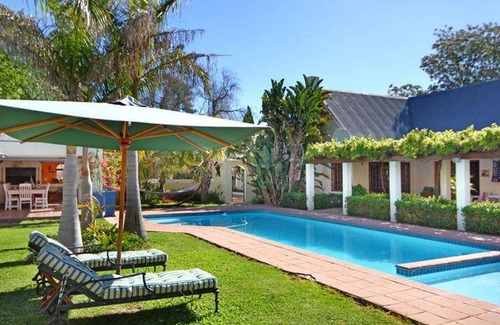 Stellenbosch Bed & Breakfast | 90 m² Bed and breakfast ∙ 2 bedrooms ∙ 127 guests