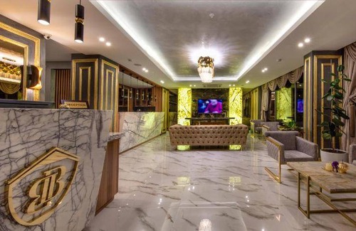 Osmanbey Hotel | 90 m² Hotel ∙ 3 bedrooms ∙ 14 guests