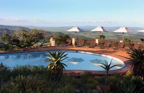 UPhongolo Cabin | 90 m² Lodge ∙ 127 guests
