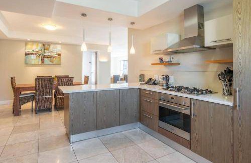 Victoria and Alfred Waterfront Apartment | 95 m² Apartment ∙ 2 bedrooms ∙ 4 guests