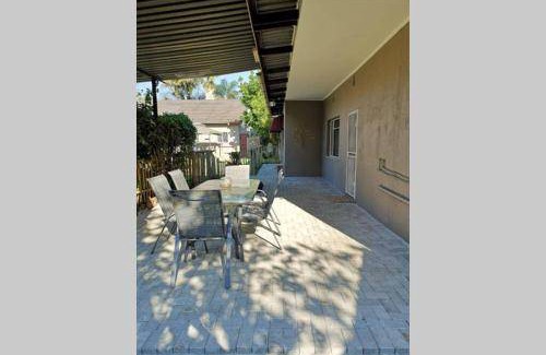 Malelane Apartment | 95 m² Apartment ∙ 2 bedrooms ∙ 6 guests