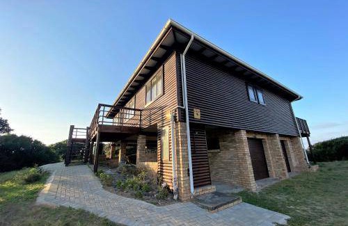Paradise Beach Ski Chalet | 95 m² Chalet ∙ 3 bedrooms ∙ 6 guests