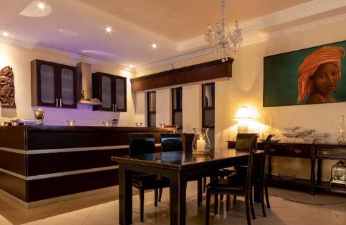 Summerstrand Apartment | 98 m² Serviced apartment ∙ 127 guests