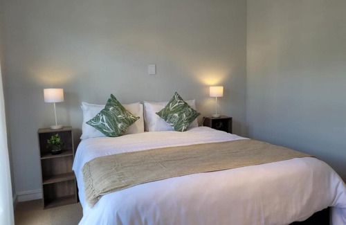 Durban Point Apartment | Accommodation Front - Lavish 6 Sleeper Penthouse with Stunning Views