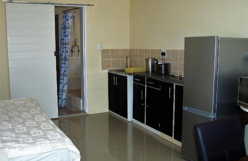 Humewood House | Aloha Africa guest house