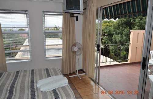 Plettenberg Bay Hostel | Amakaya Backpackers Travelers Accommodation